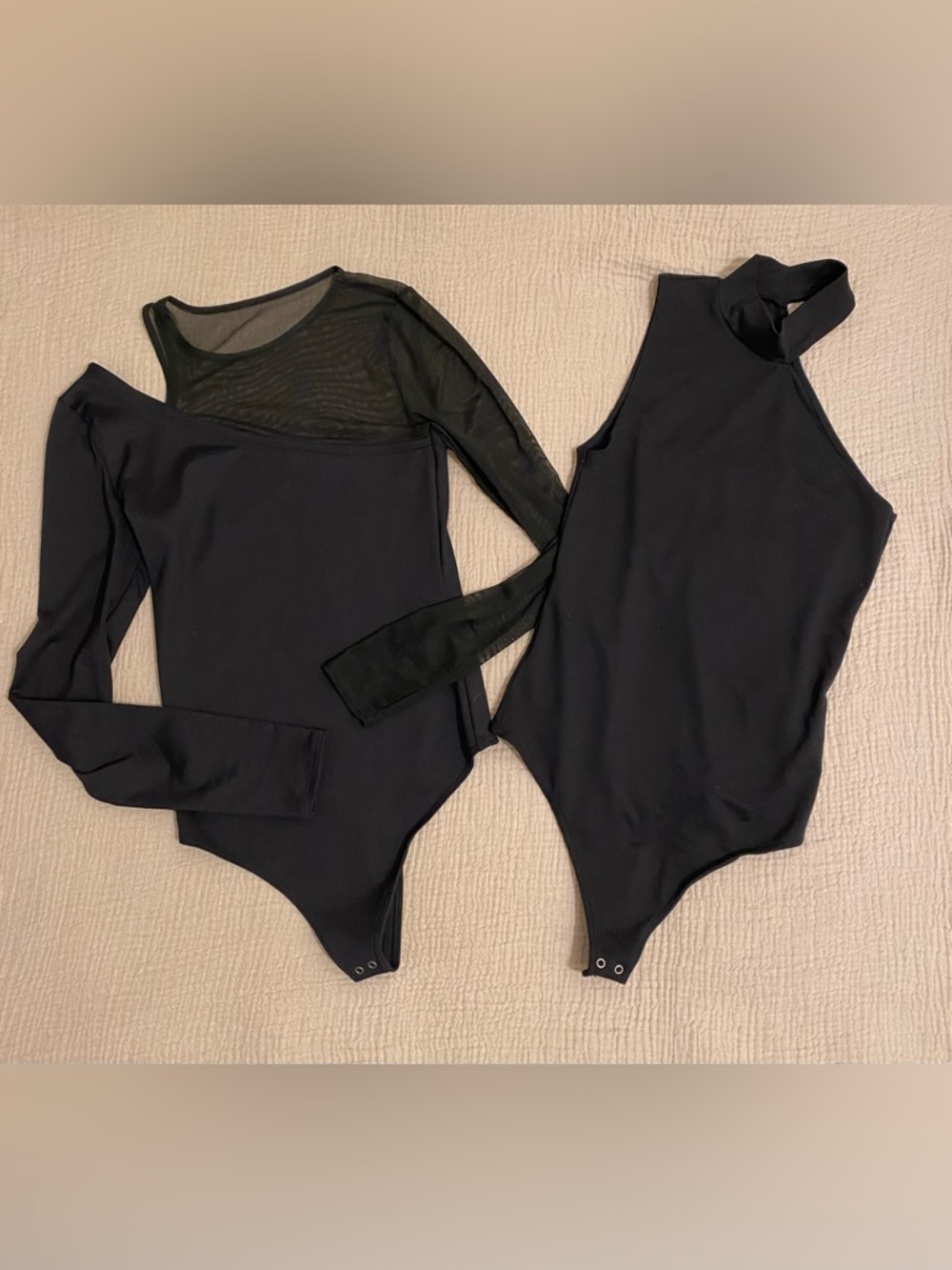Abercrombie & Fitch Set Black Mesh Detail Bodysuit. Size XS